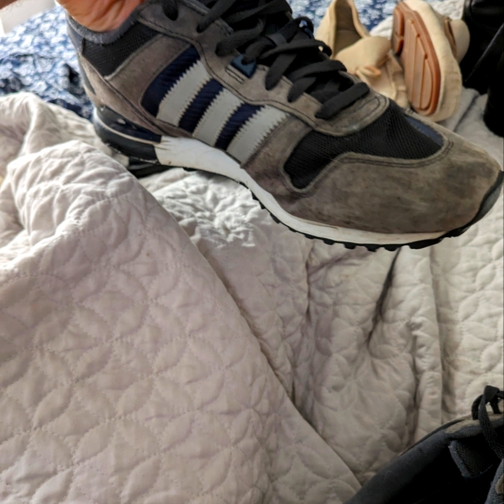 Adidas size 9.5 blue and Gray color in fair condition